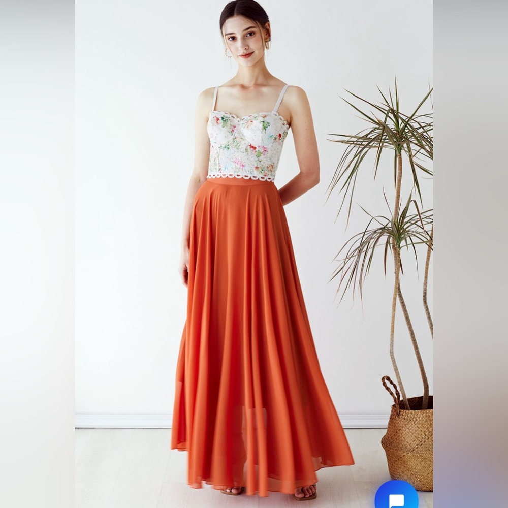 Beautiful red-orange maxi skirt from chicwish. New with tags!